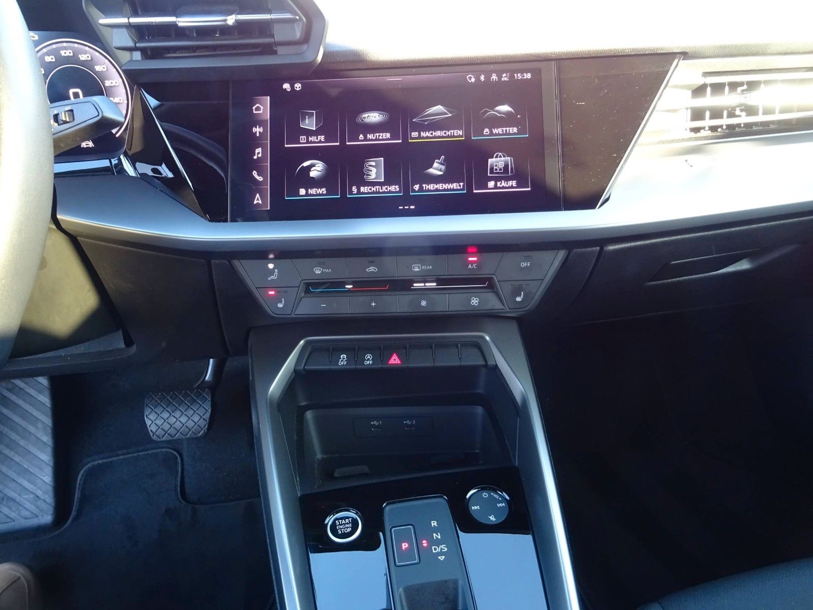 Audi A3 Sportback30TFSI S line NaviLEDSHZ Virtuell