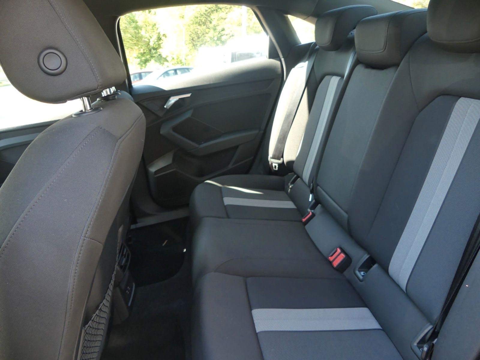 Audi A3 Limousine 35 TDI advanced, Navi, RF Kamera,