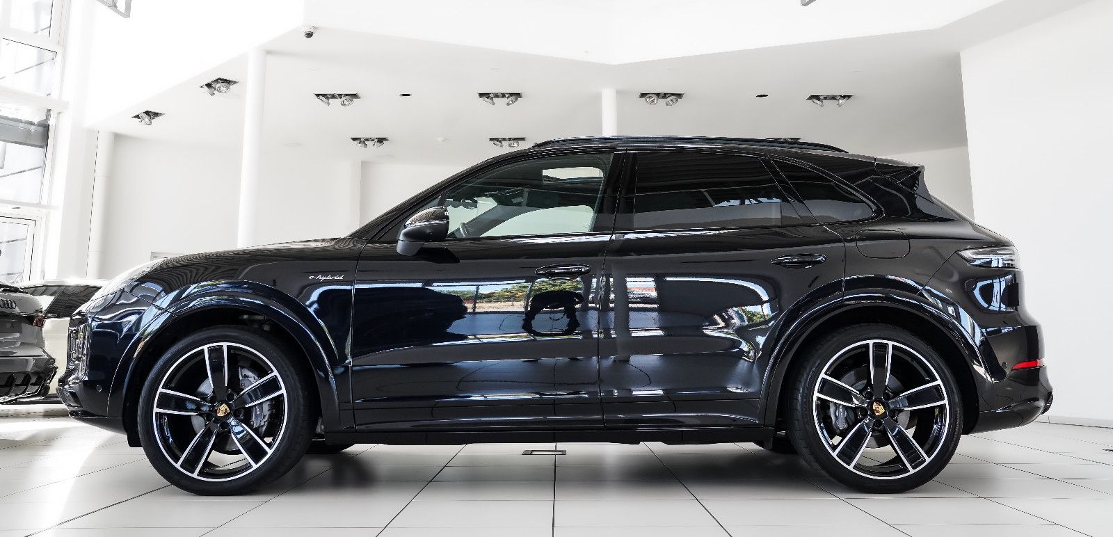 Porsche Cayenne E-Hybrid SportDesign Pano Burmester® 3D