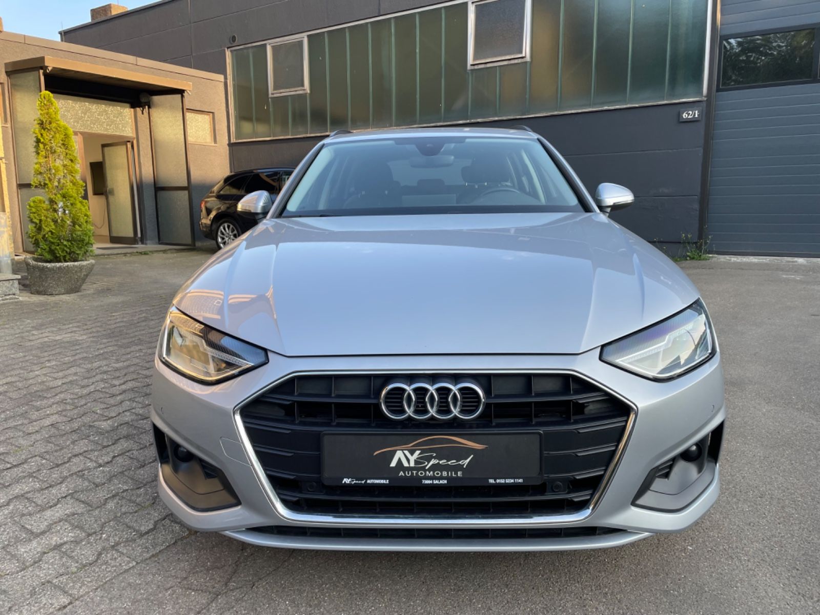 Audi A4 Avant 35 TDI basis - Samsaru's Car Outlet