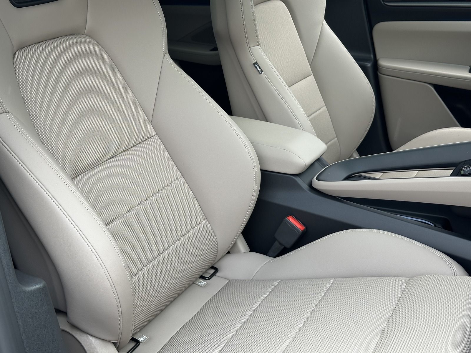 Porsche Macan 4 INNODRIVE - Samsaru's Car Outlet