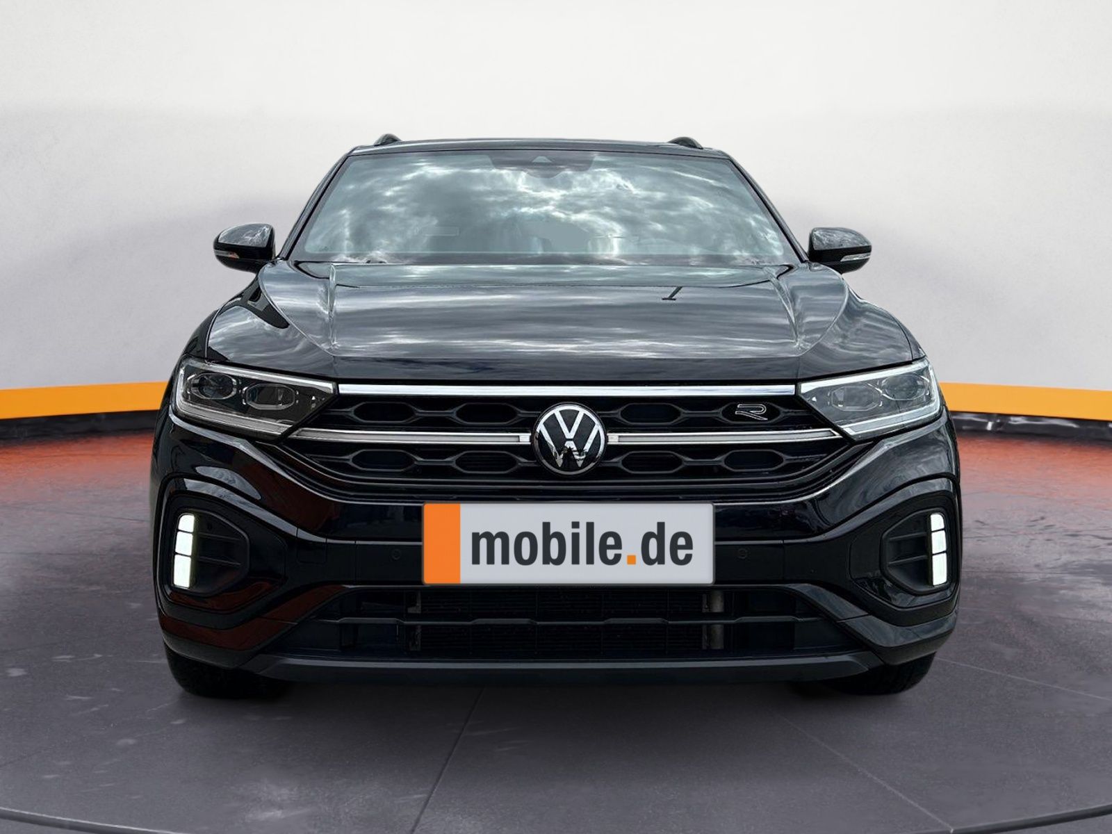Volkswagen T-Roc 2.0 TSI DSG 4MOTION R-Line Black - Samsaru's Car Outlet