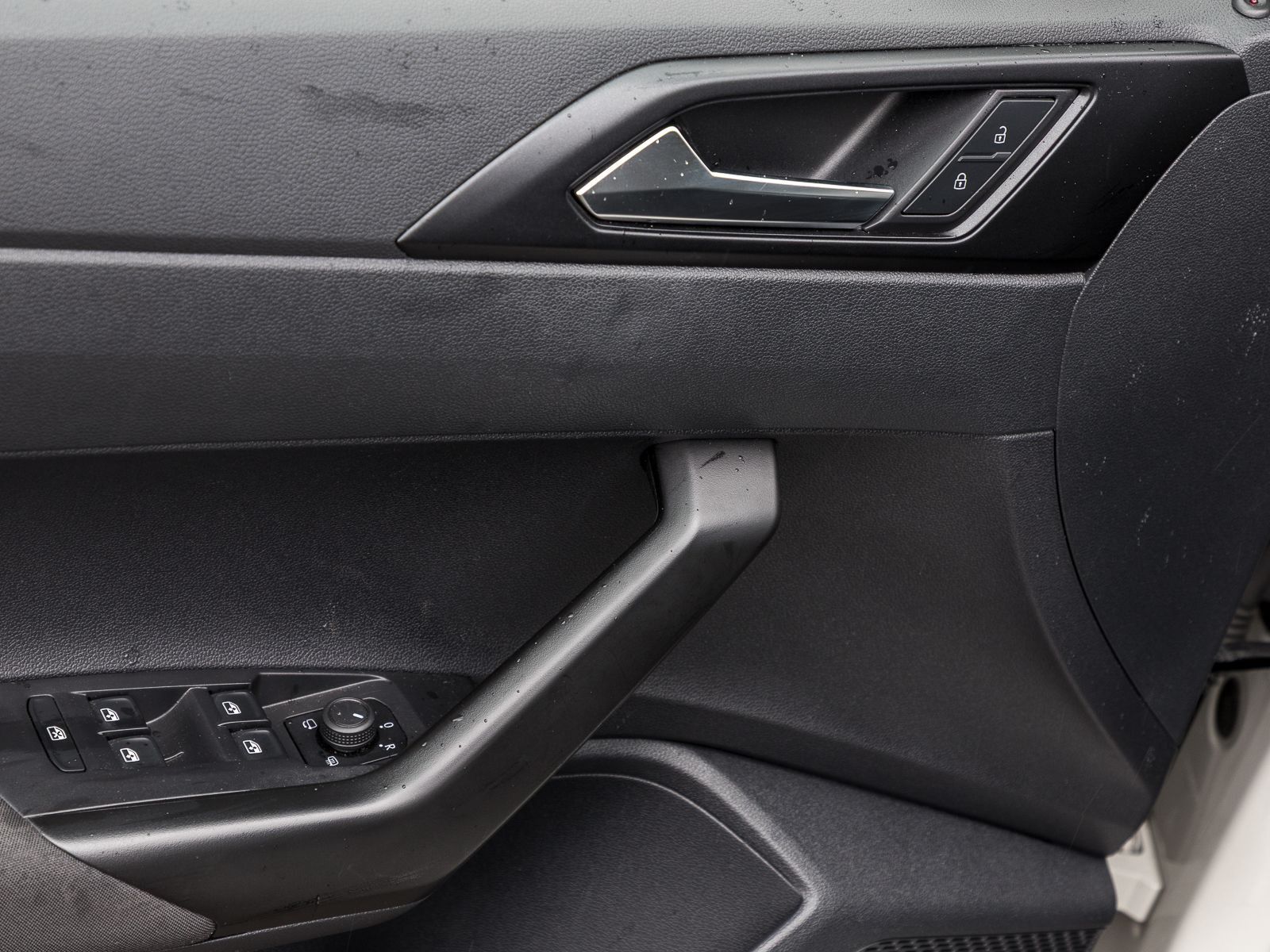 Volkswagen Taigo 1.0 TSI - Samsaru's Car Outlet