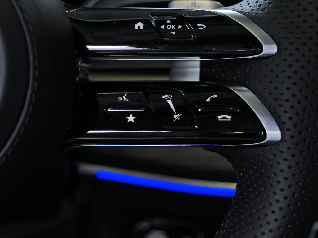 Mercedes-Benz GLE 450 d 4m AMG NIGHT PANO AHK STANDHZG 22-ZOLL