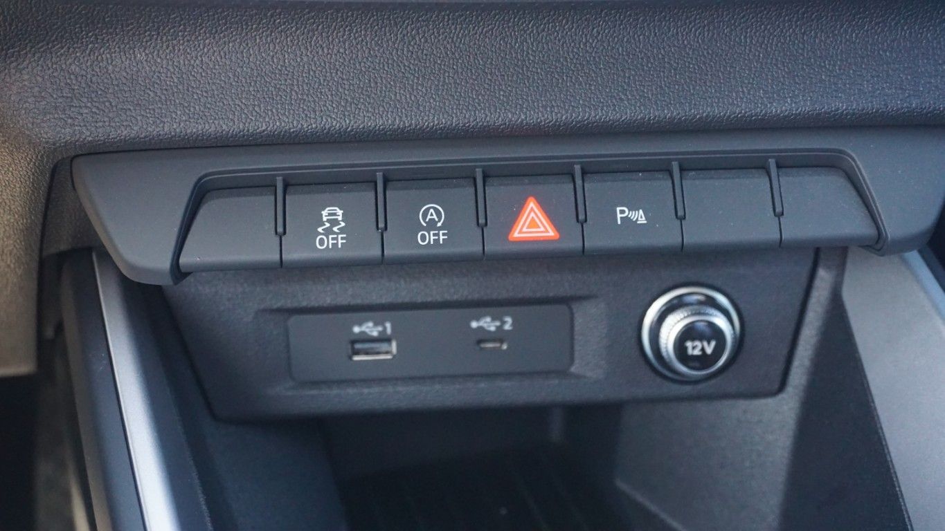 Audi A1 30 citycarver 1.0 TFSI - Samsaru's Car Outlet