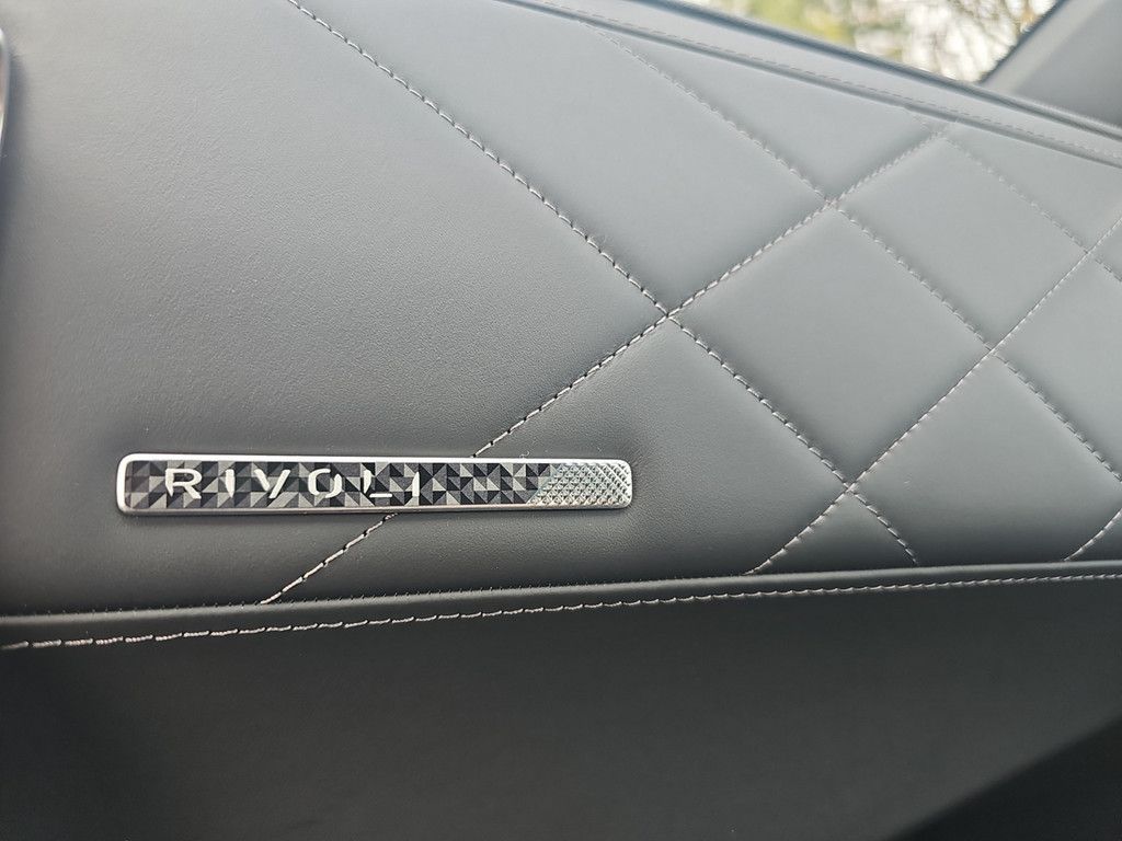 DS Automobiles DS 7 Crossback PT 180 Rivoli + FOCAL/GSD/LEDER