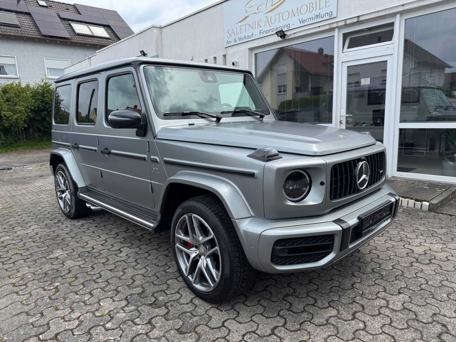 Mercedes-Benz G 63 AMG - Samsaru's Car Outlet