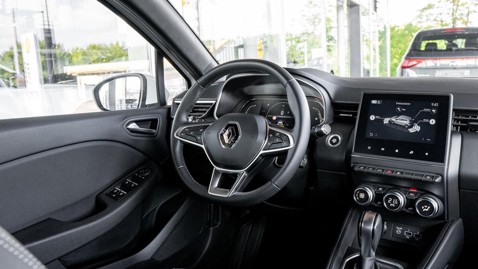 Renault Clio V - Samsaru's Car Outlet