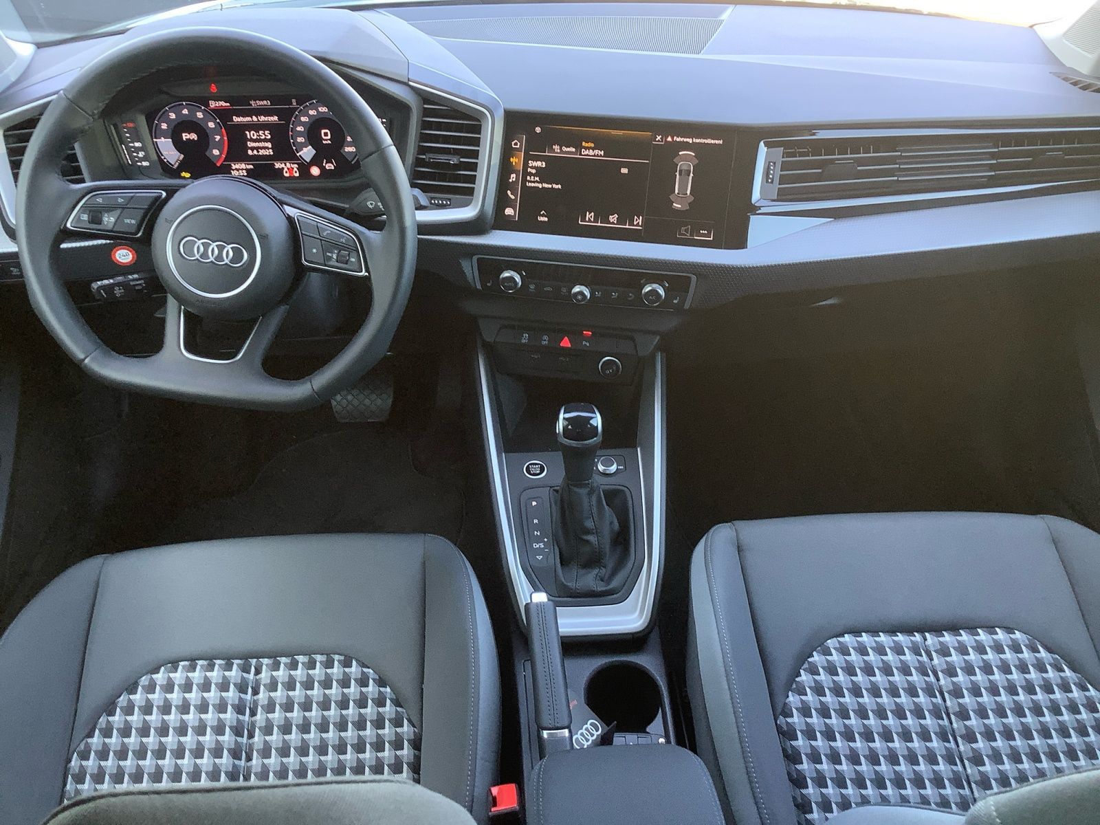 Audi A1 Sportback 25 TFSI S-Tronic S-Line - Samsaru's Car Outlet