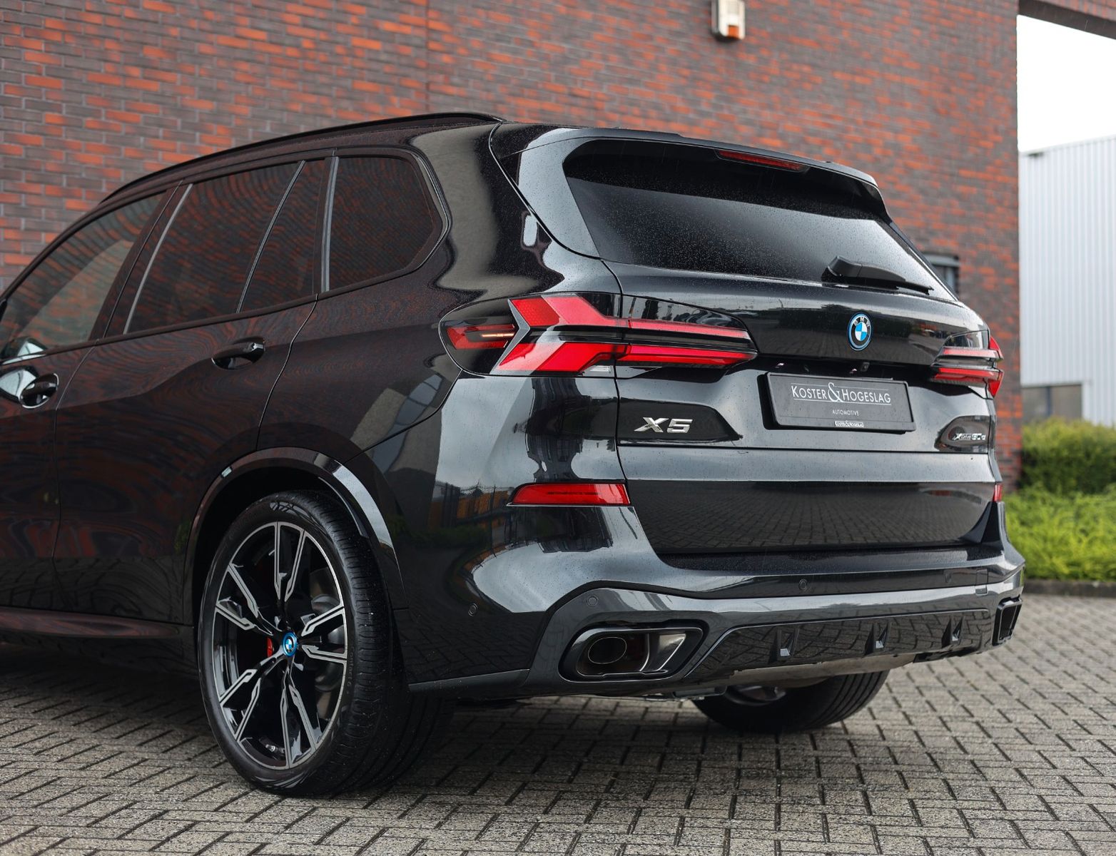BMW X5 50e xDrive | M Sport Pro - Pano - AHK - B&W