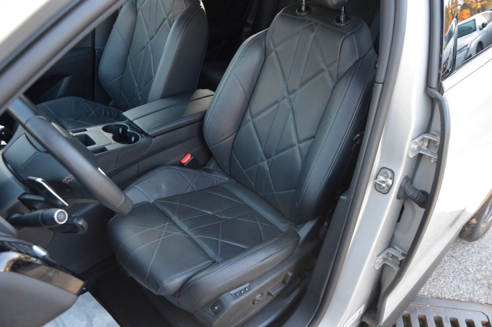 DS Automobiles DS 7 E-Tense 4x4 Perf."PANO"FOCAL"KEYLESS"KAMERA