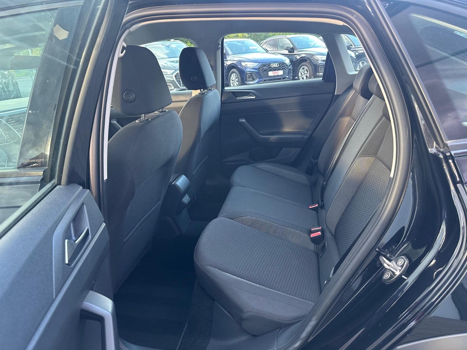 Volkswagen Taigo 1.0 TSI Life DSG - Samsaru's Car Outlet
