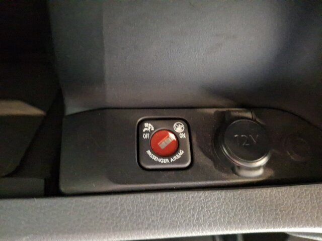Opel Vivaro Cargo 2.0 D M Edition - Samsaru's Car Outlet