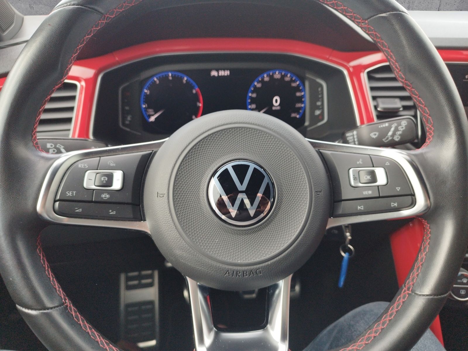 Volkswagen T-Roc Sport 1.5TSI - Samsaru's Car Outlet