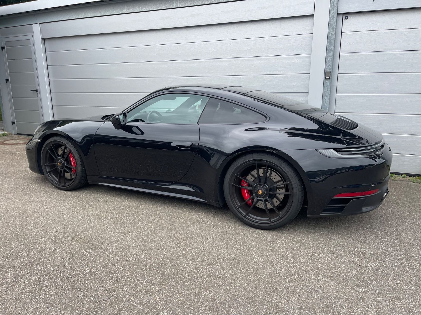 Porsche 992 4 GTS Coupe - Samsaru's Car Outlet