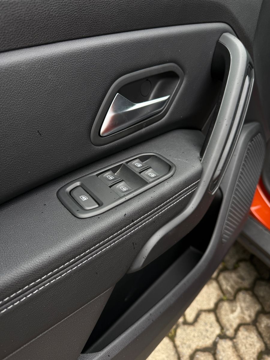 Dacia Duster II Prestige 4WD - Samsaru's Car Outlet