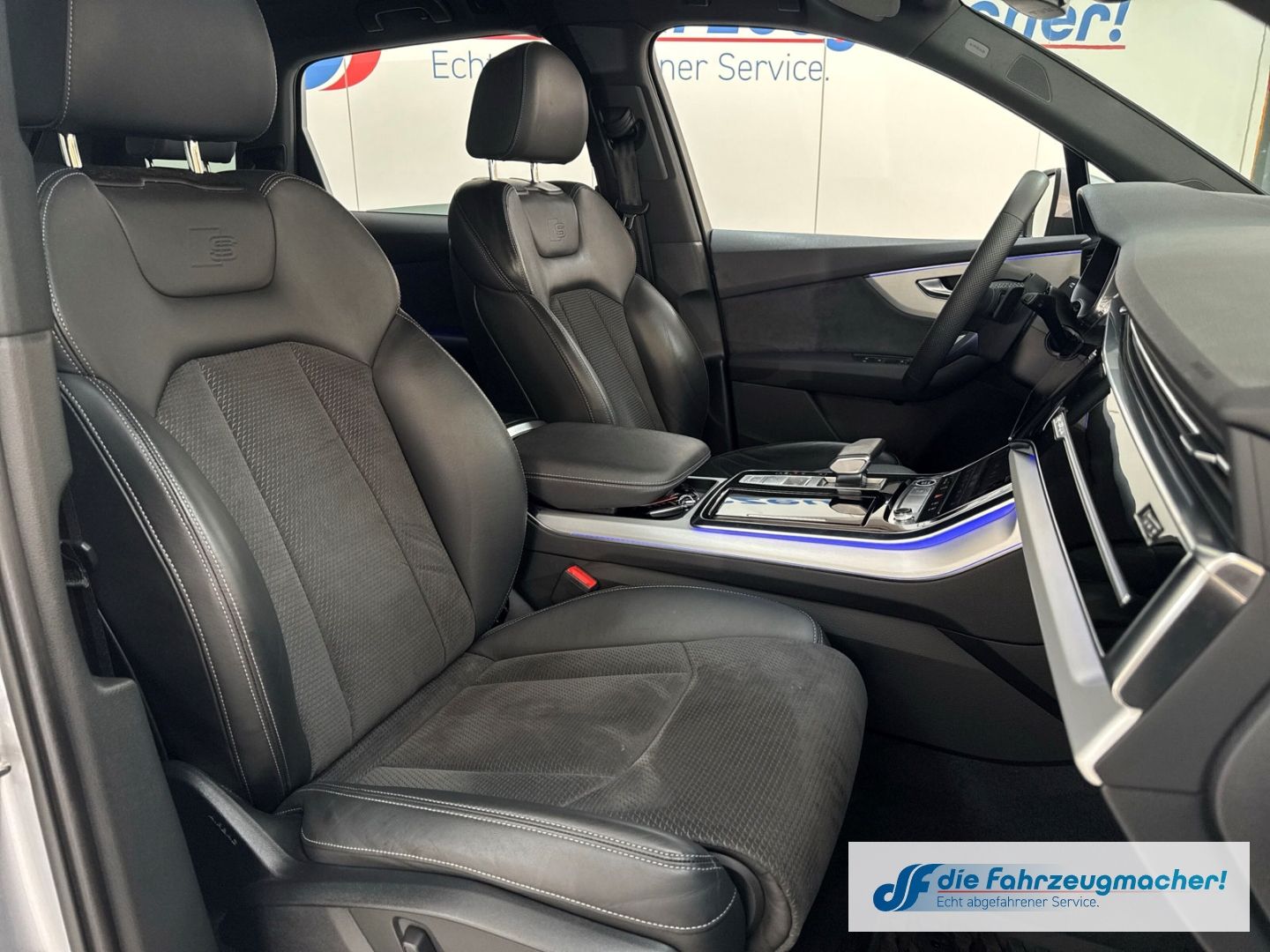 Audi Q7 45 TDI quattro S-line Sportpaket LuftfeNiveau