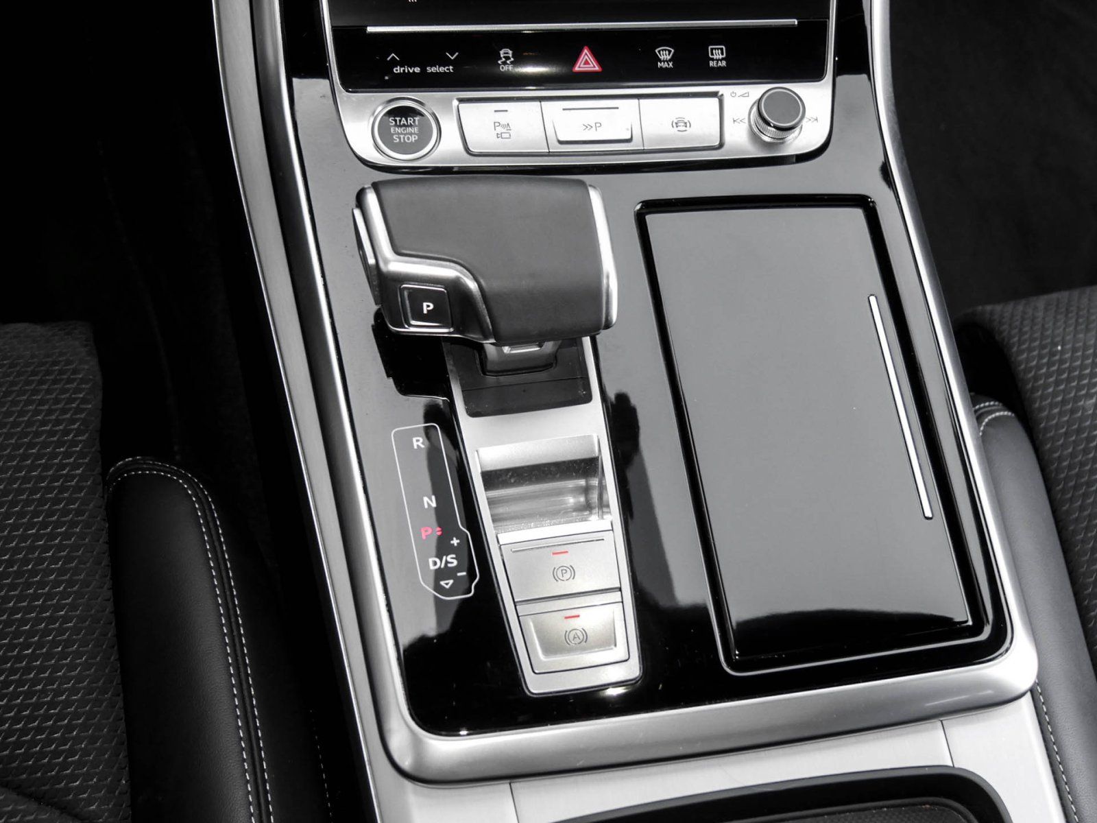 Audi Q7 S line 55 TFSI e Ass+ HDMatrix Pano B&O HuD