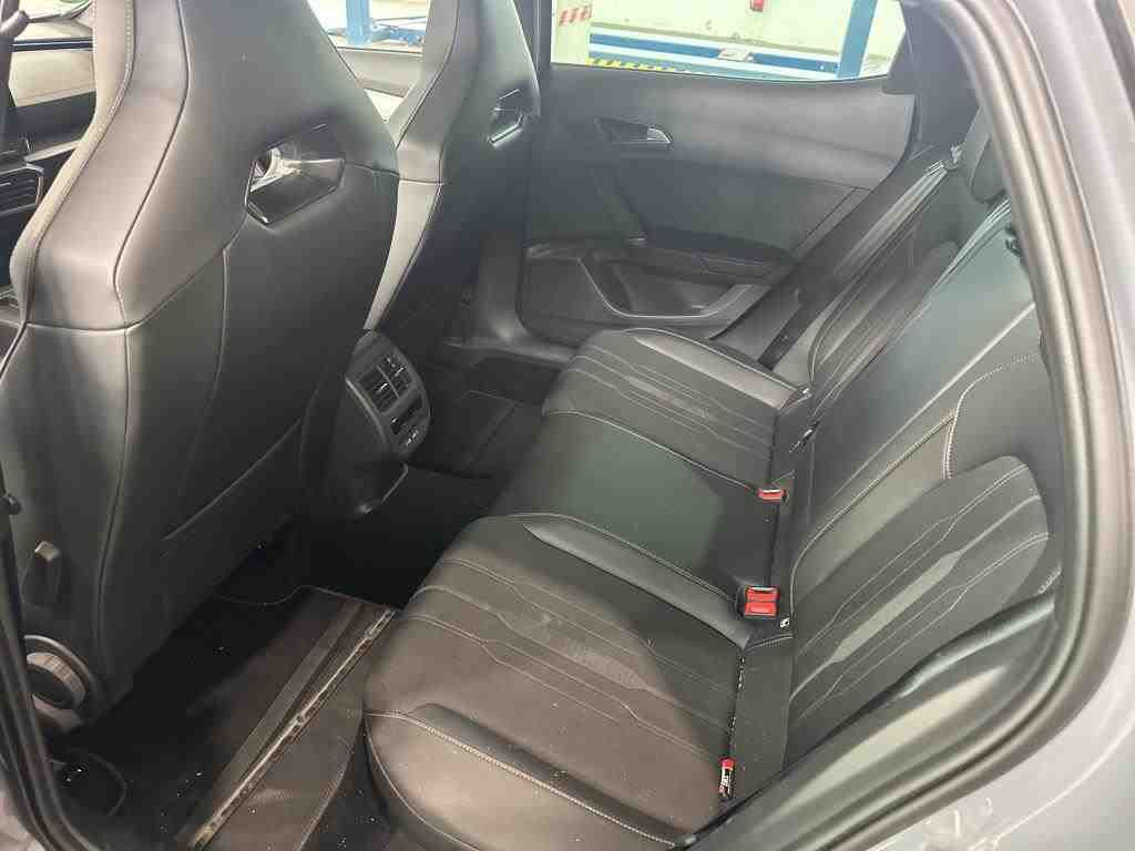 Cupra Formentor 1.4 e-Hybrid Pano AHK ACC Carplay AHK