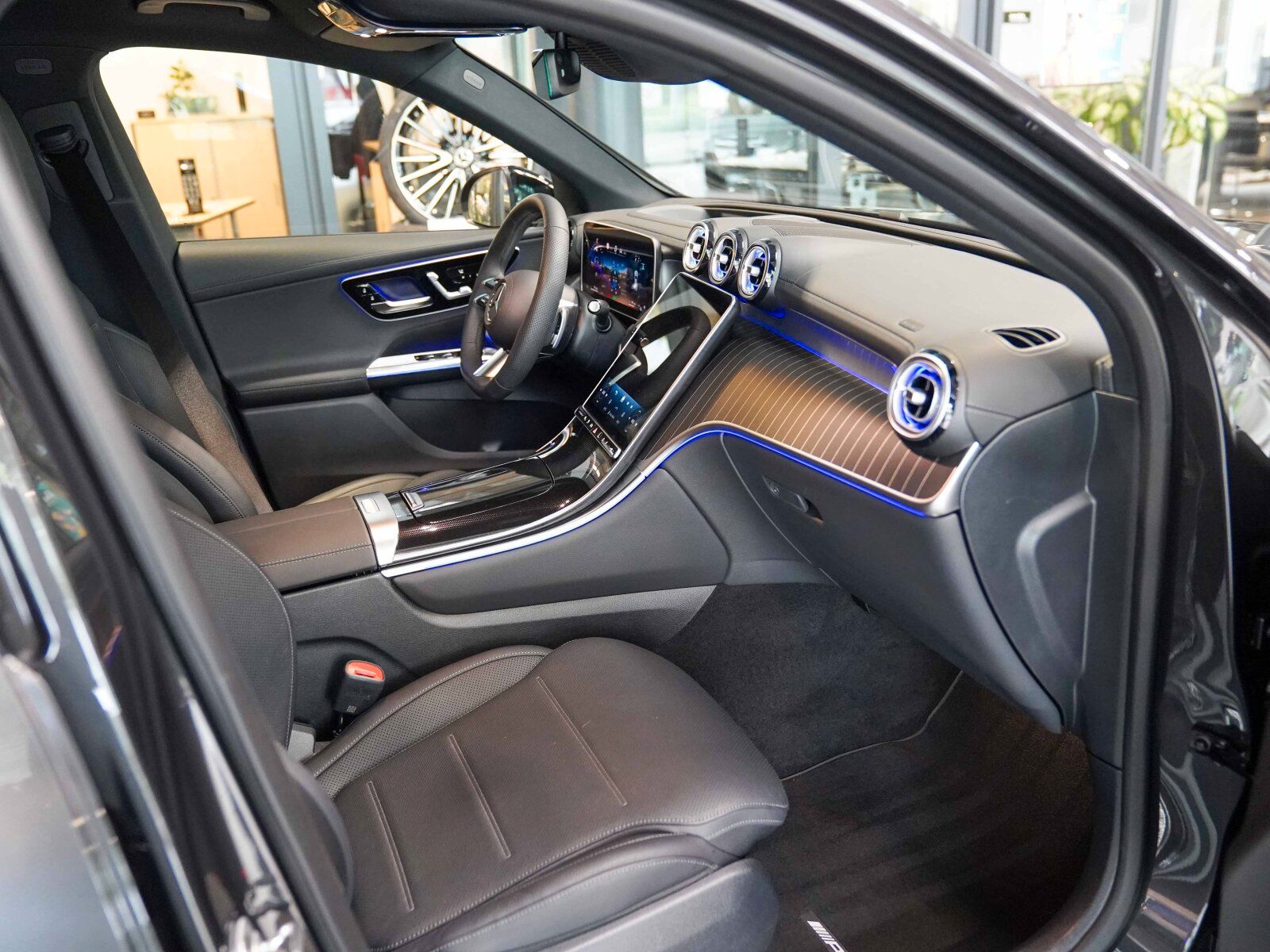 Mercedes-Benz GLC 300 de 4M AMG LIne Night Burmester AIR HUD