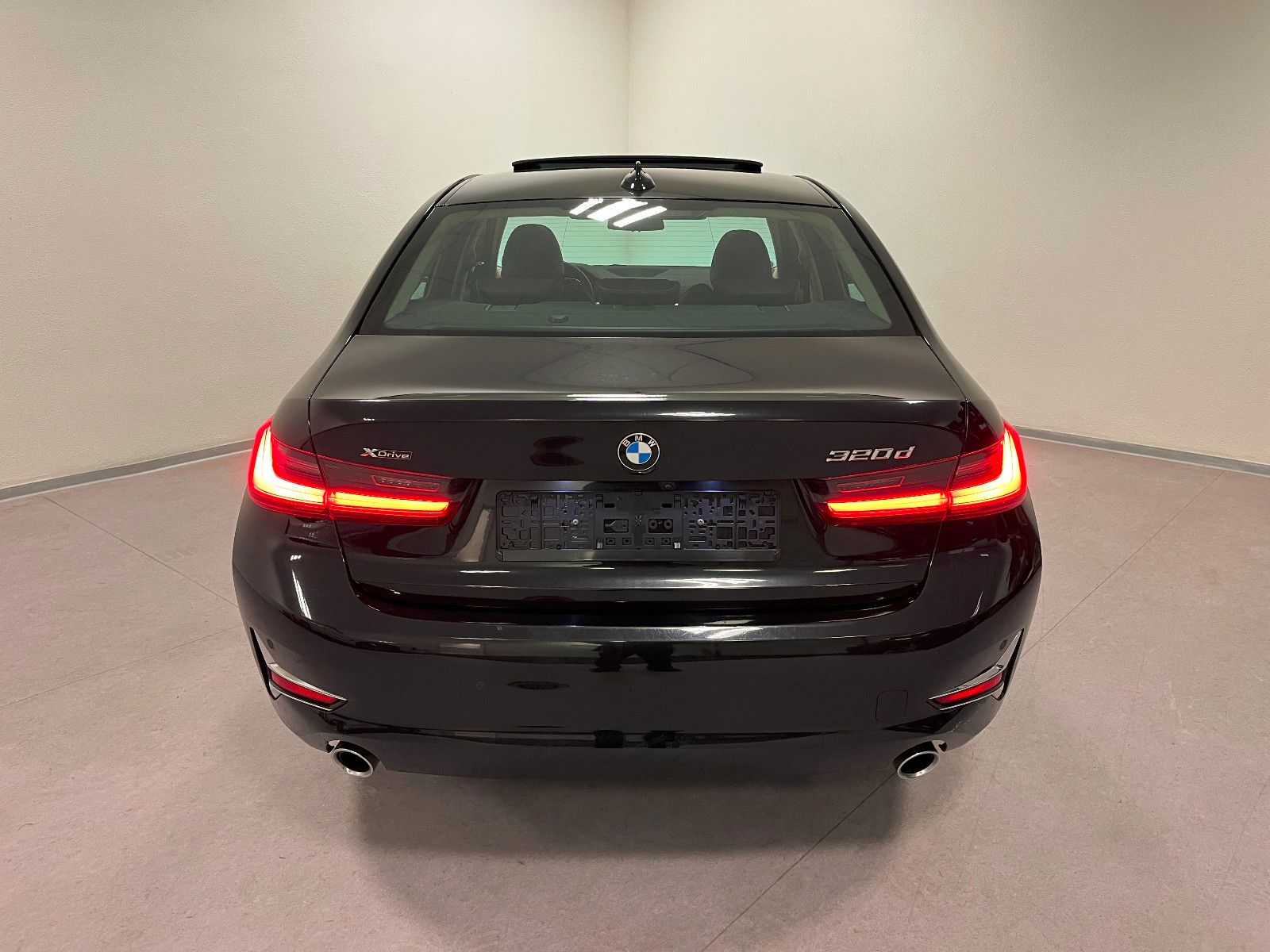 BMW 320 d xDrive LuxuryLine* Live Cockpit/Kamera/LED
