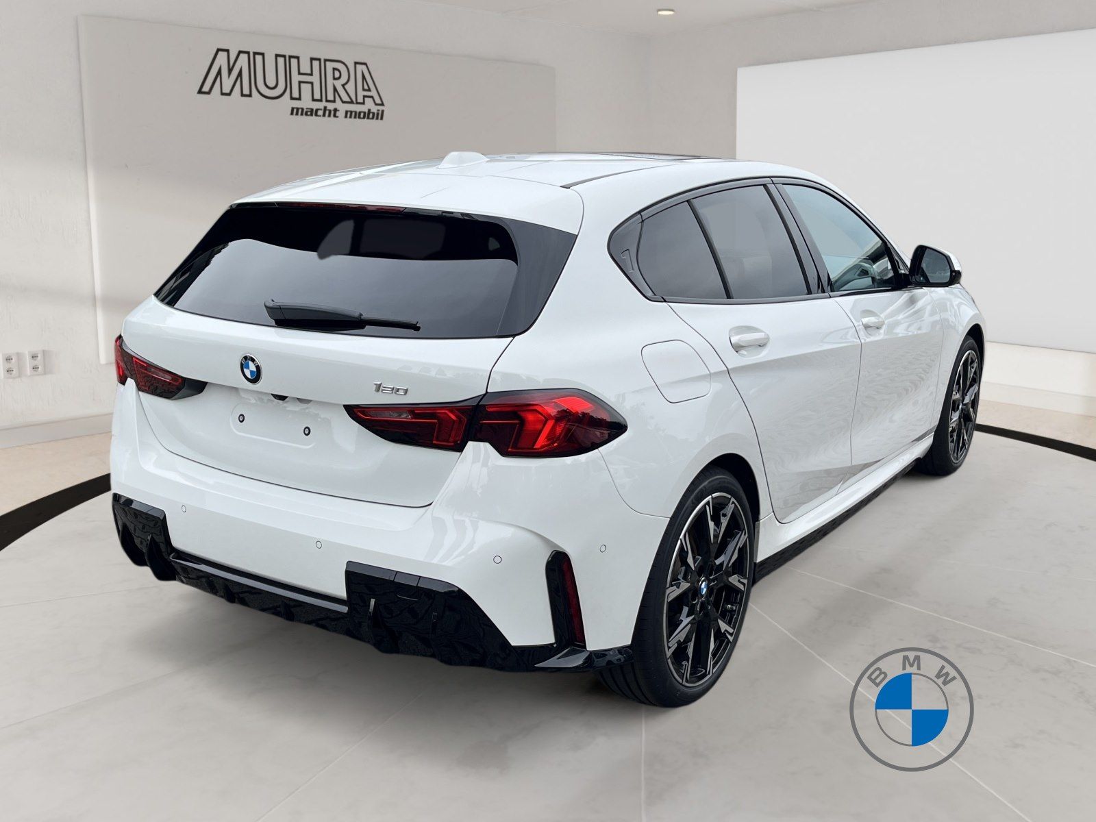 BMW 120 M Sport 19" AHK Pano Memory H/K