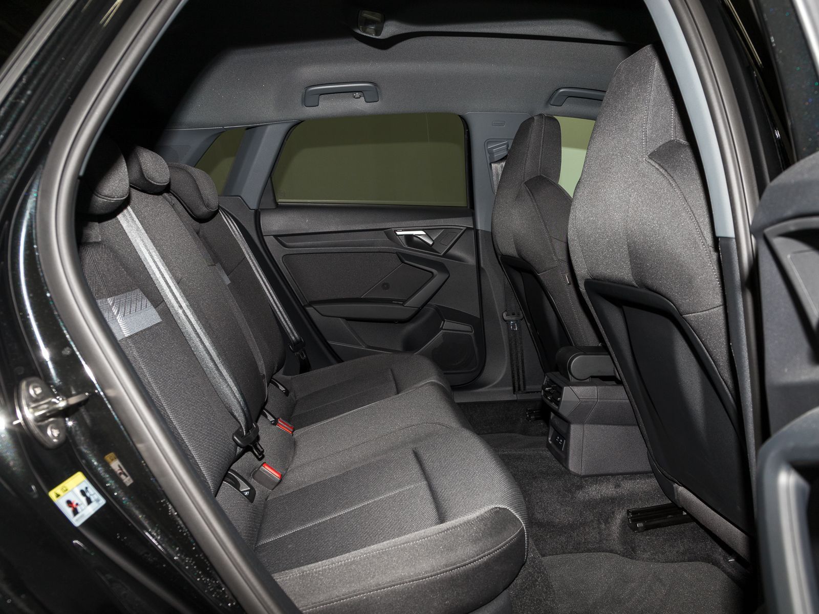 Audi A3 Sportback 30 TDI ADVANCED - Samsaru's Car Outlet