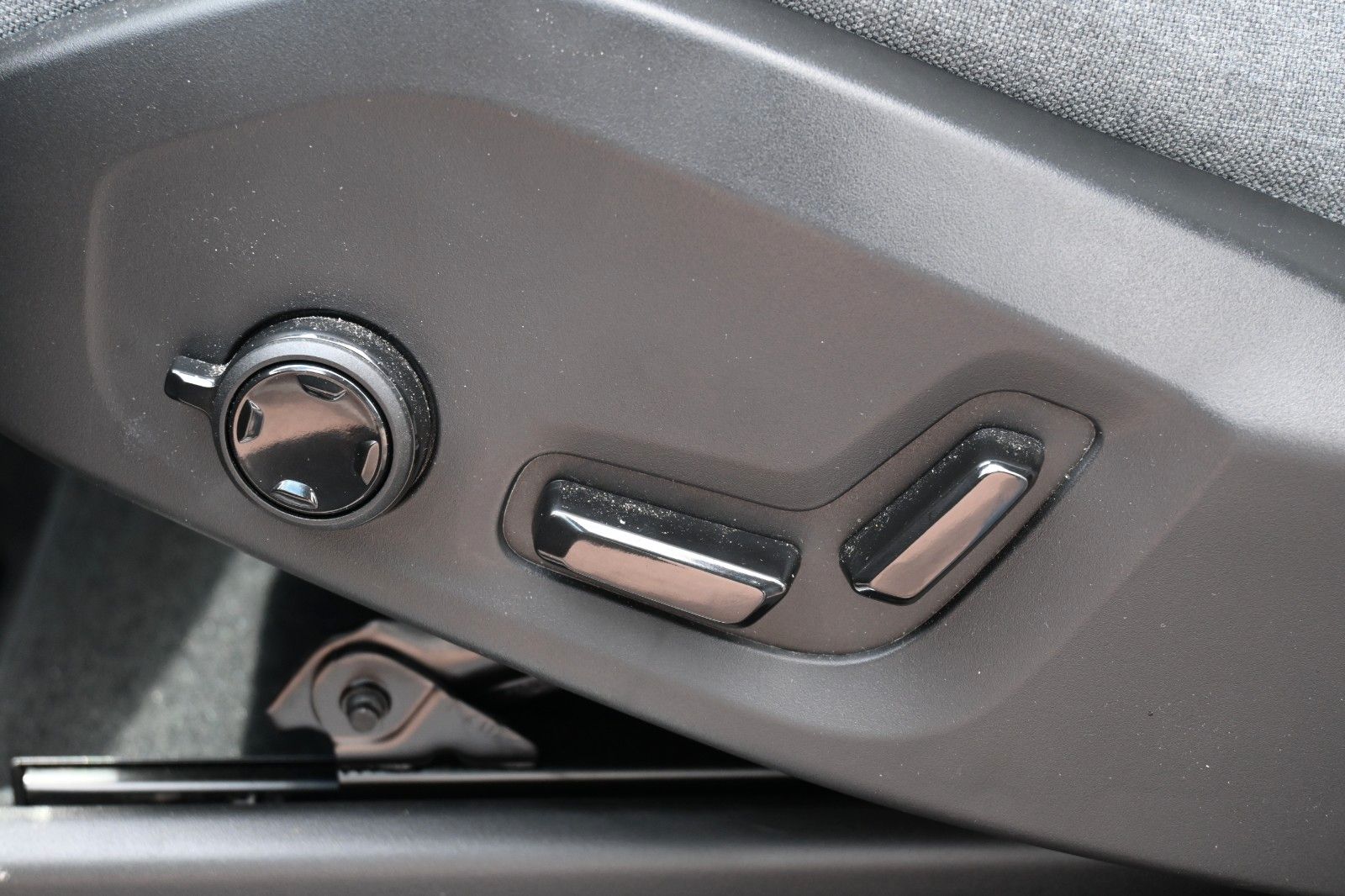 Volvo XC90 B5D AWD Inscription*LUFT*STDHZG*360*AHK*ACC