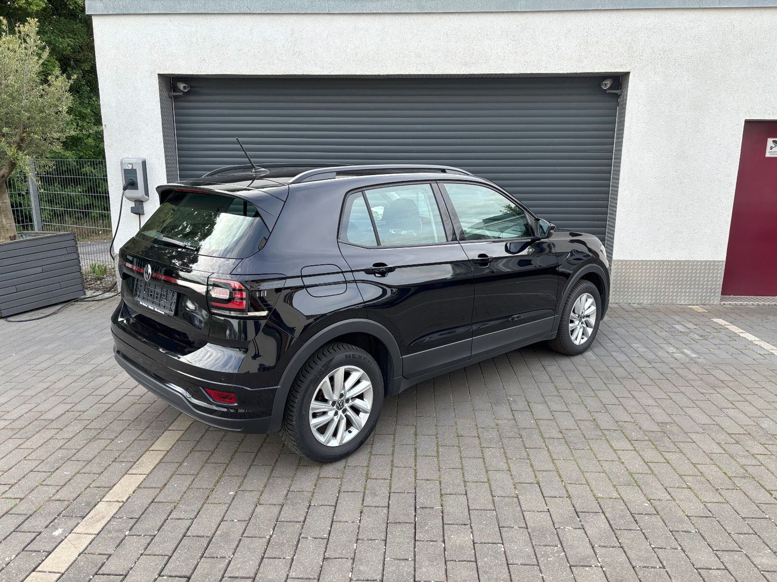 Volkswagen T-Cross Life - Samsaru's Car Outlet