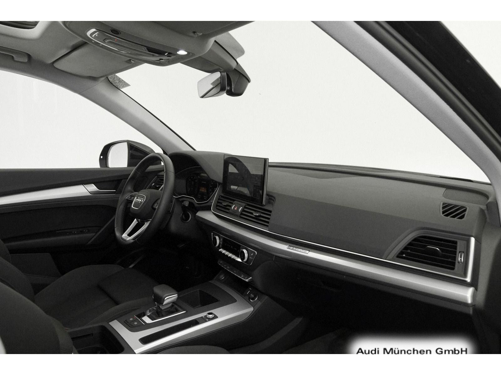 Audi Q5 50 TFSI e qu. S tronic - Samsaru's Car Outlet