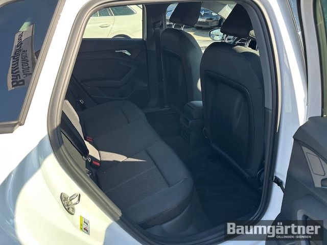 Audi A3 Sportback 35 TFSI S-Line S-Tronic ACC/PDC/LED