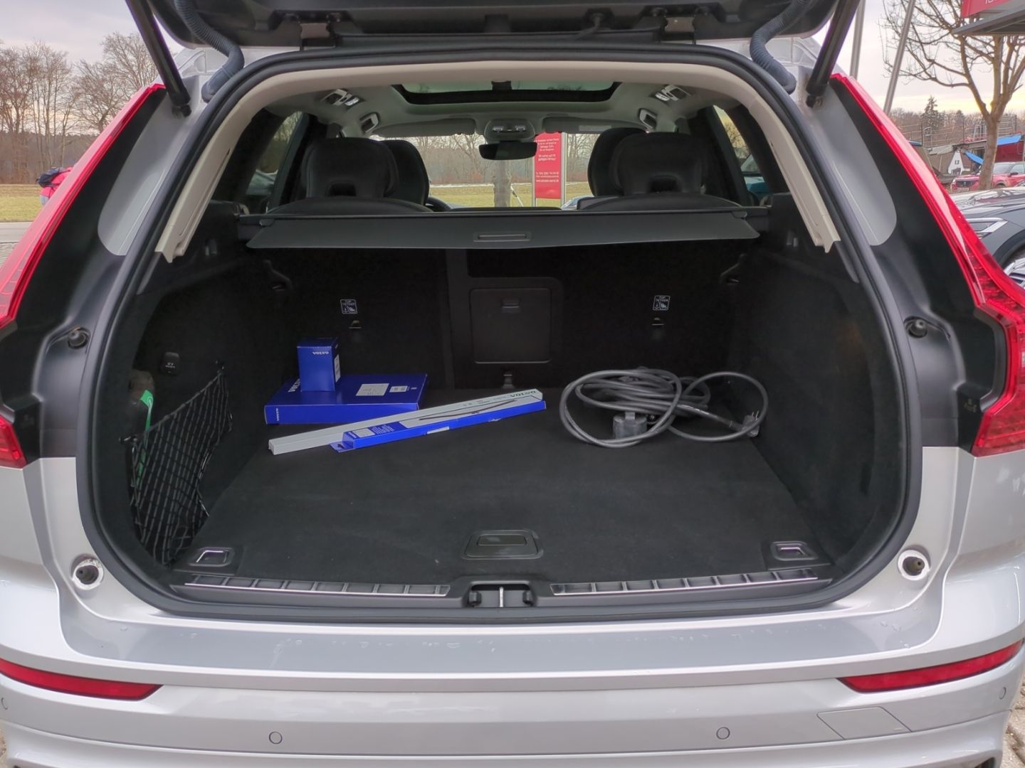 Volvo XC60 Plus Dark Recharge Plug-In Hybrid AWD T6 St