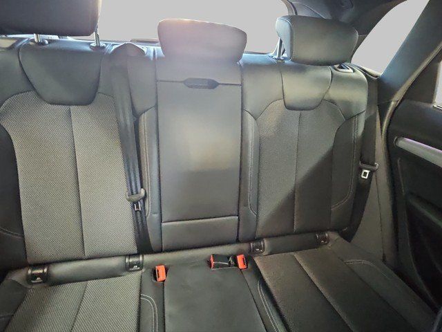 Audi Q5 50 TDI quattro S line *AHK*NAVI*PANO*OPTIK* V