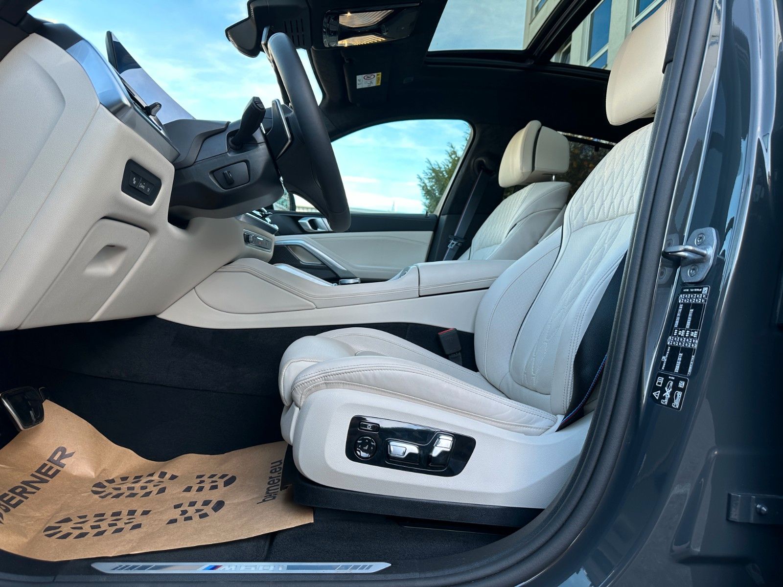 BMW X6 M60i xDrive ACC|HUD|PANO|HARMAN|AHK|