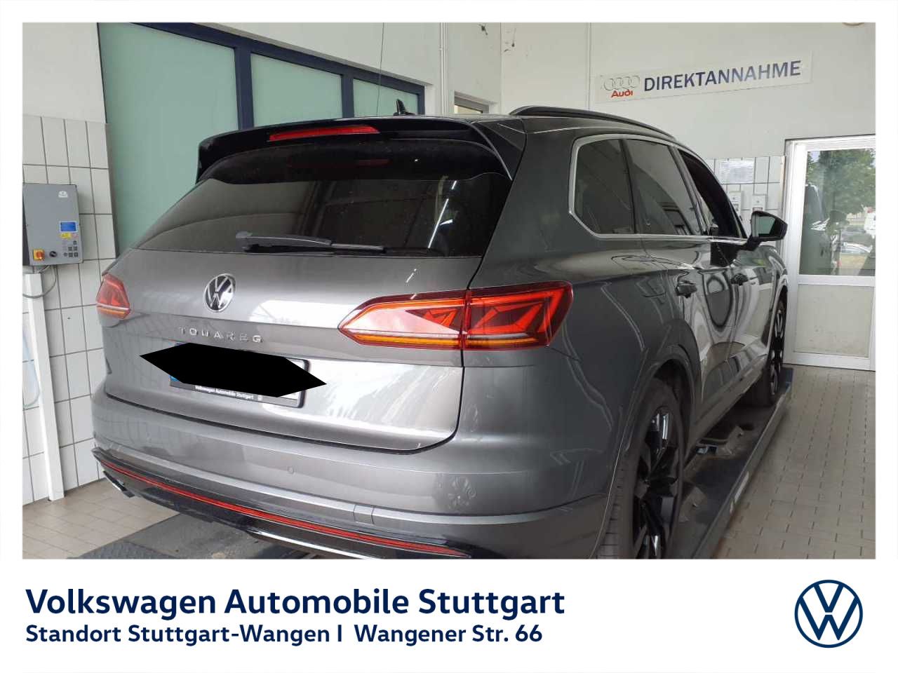 Volkswagen Touareg R-Line 3.0 TDI - Samsaru's Car Outlet