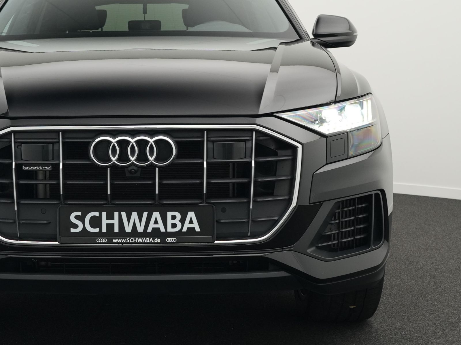 Audi Q8 55 TFSI quattro tiptronic 2x S line