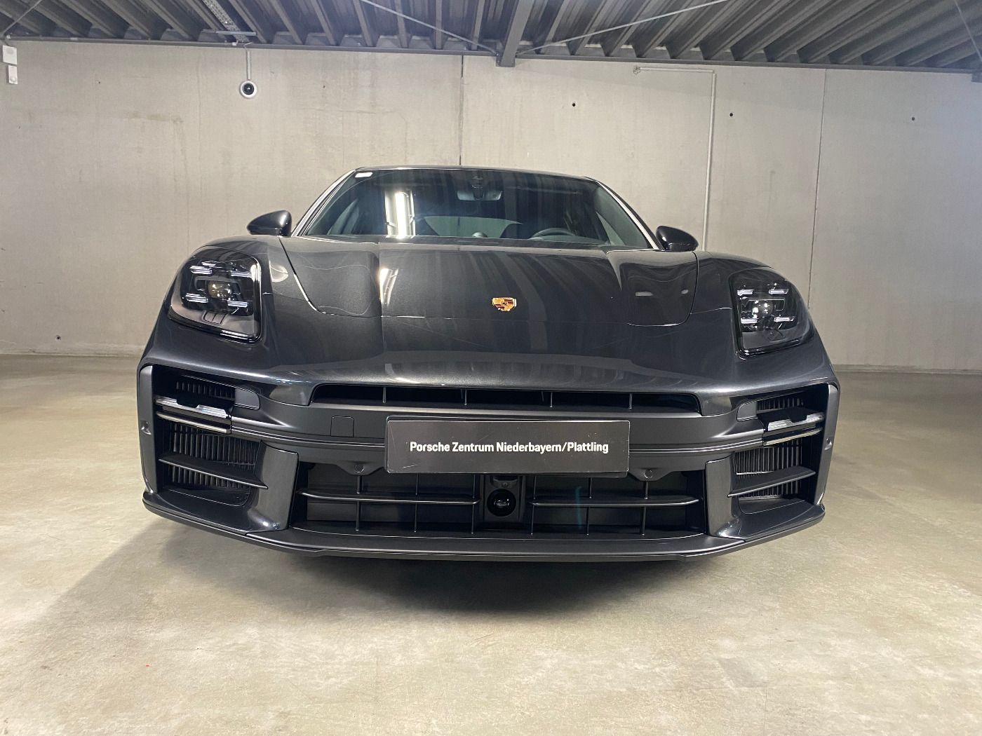 Porsche Panamera 4 | SportDesign Paket | Surround View |