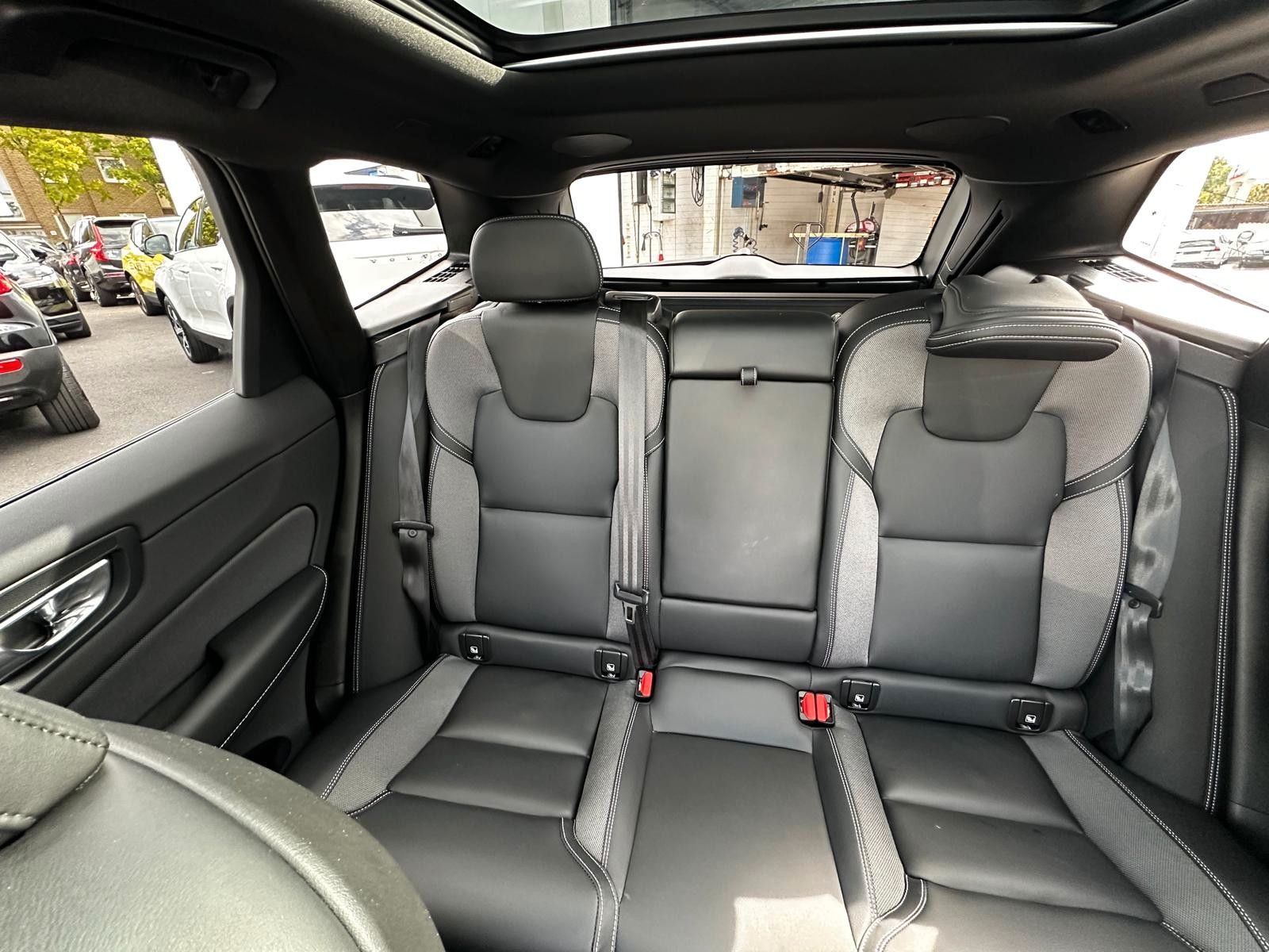 Volvo XC60 T6 AWD L RANG Plugin Plus GooglePANO360°STH