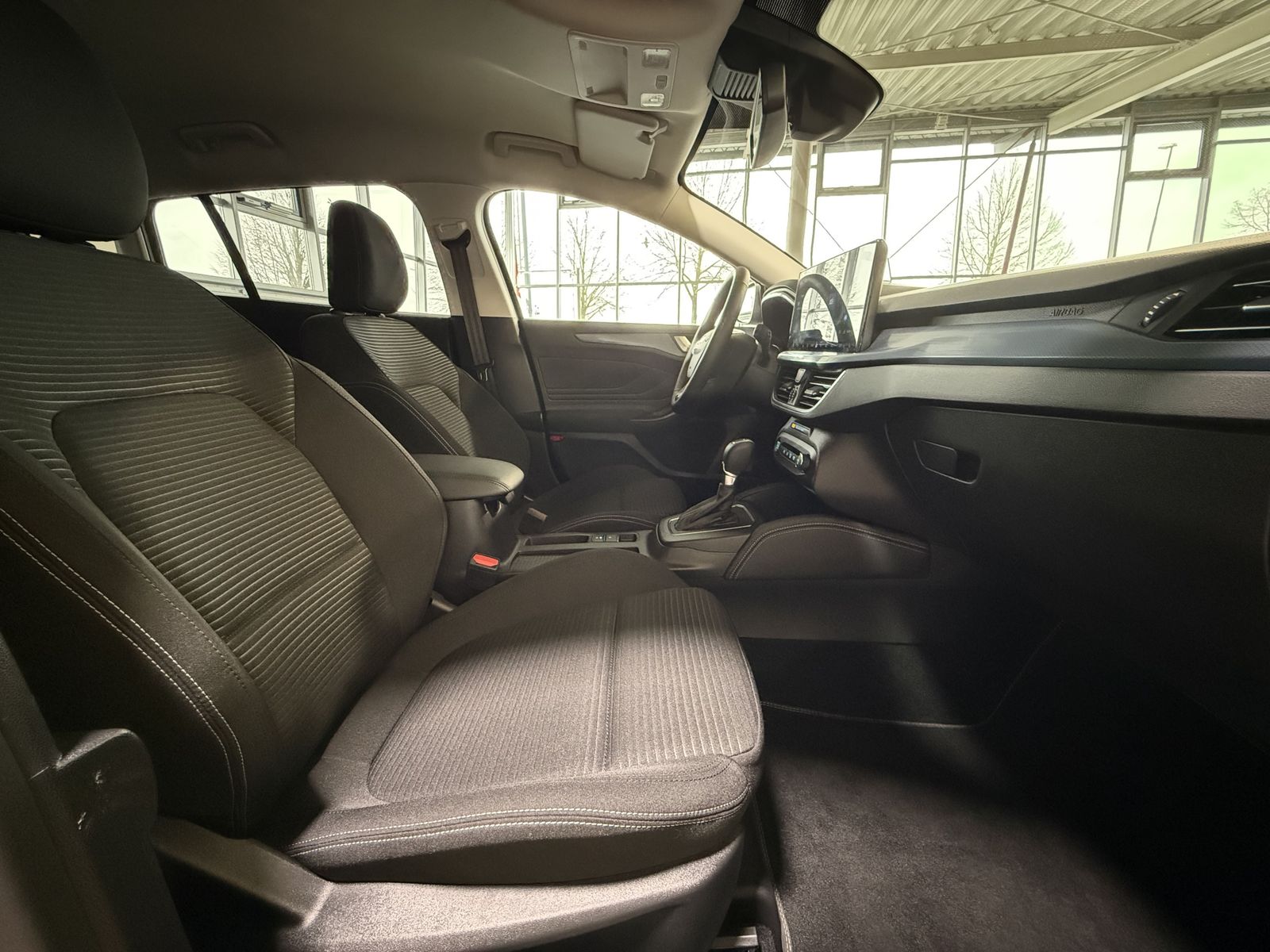 Ford Focus Ecoboost Hybrid Active X ACC TW SH LHZ GJR