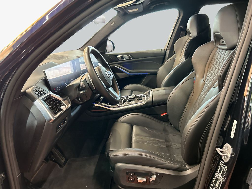 BMW X7 xDrive40d M-PaketPro AHK Pano HiFi Massage