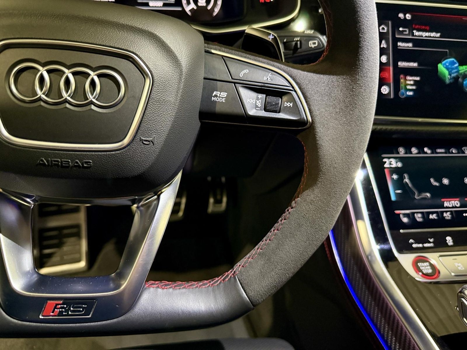 Audi RSQ8 Carbon Pak.+Standheiz 305 km/h+Keramik+B&O