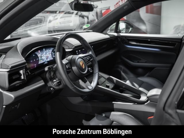 Porsche Macan 4 - Samsaru's Car Outlet