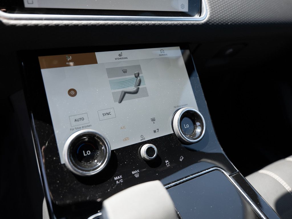 Range Rover Velar P400e S - Samsaru's Car Outlet