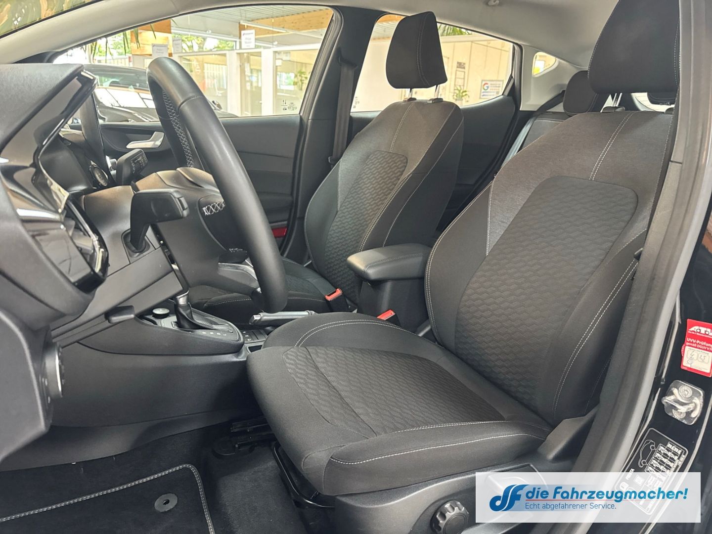 Ford Fiesta Titanium M-Hybrid - Samsaru's Car Outlet