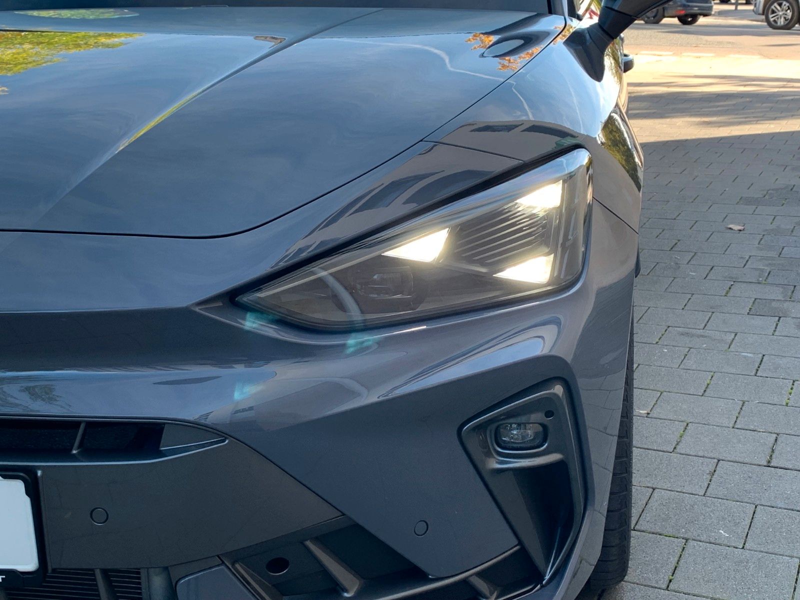 Cupra Leon ST 1.5 eTSI 150PS DSG - Samsaru's Car Outlet