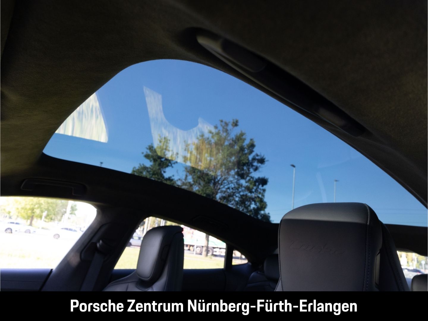Porsche Taycan Turbo InnoDrive HUD LED-Matrix BOSE Surro