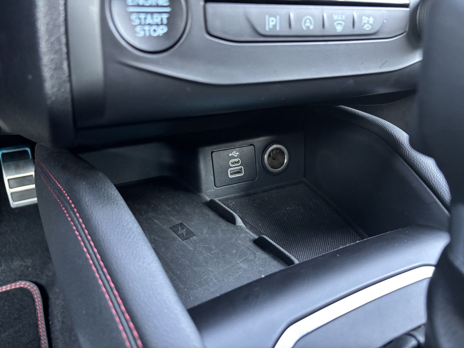 Ford Focus Turnier ST-Line X, ACC, LED; B&O, Apple Ca