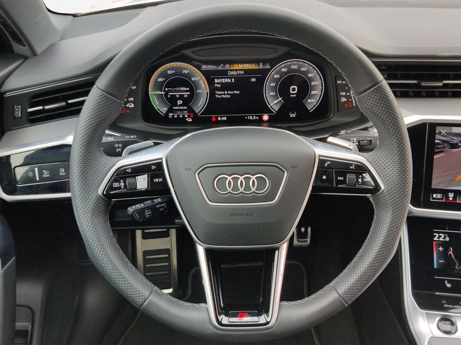 Audi A6 Avant 55 TFSIe qu.S line 63km/WLTP*Matrix*HuD