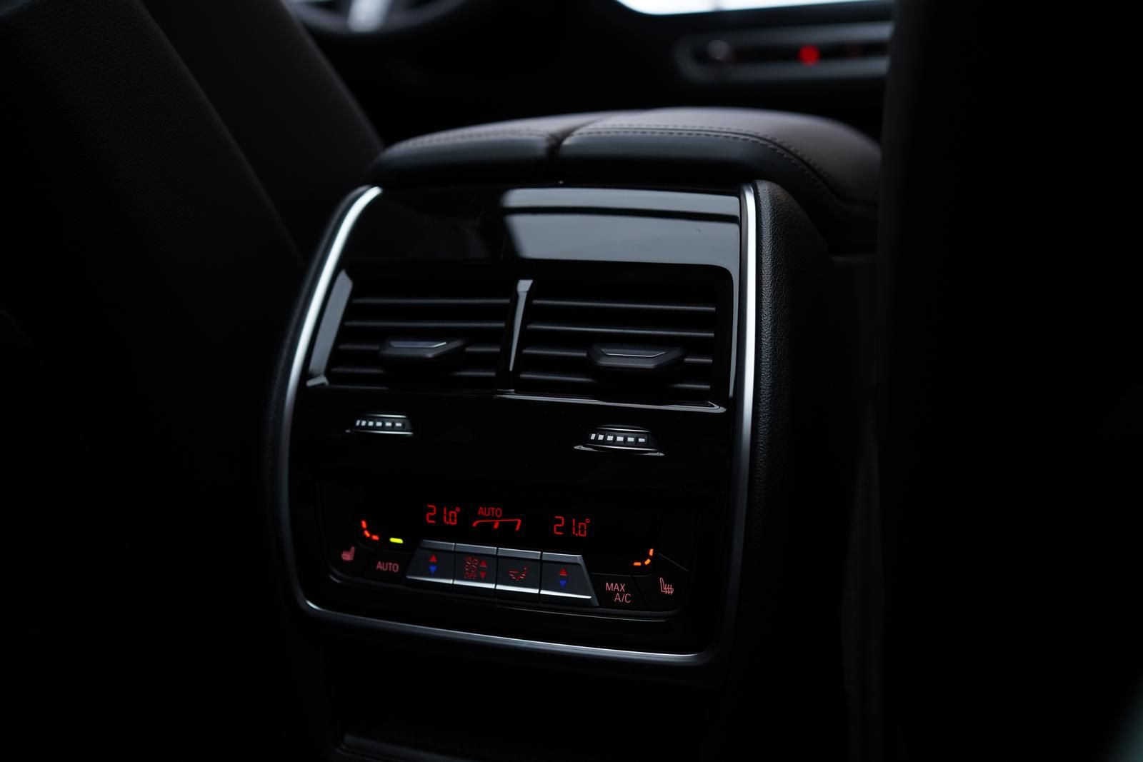 BMW X5 xDrive30d M Sport SoftCl H&K Pano IconGl Luft