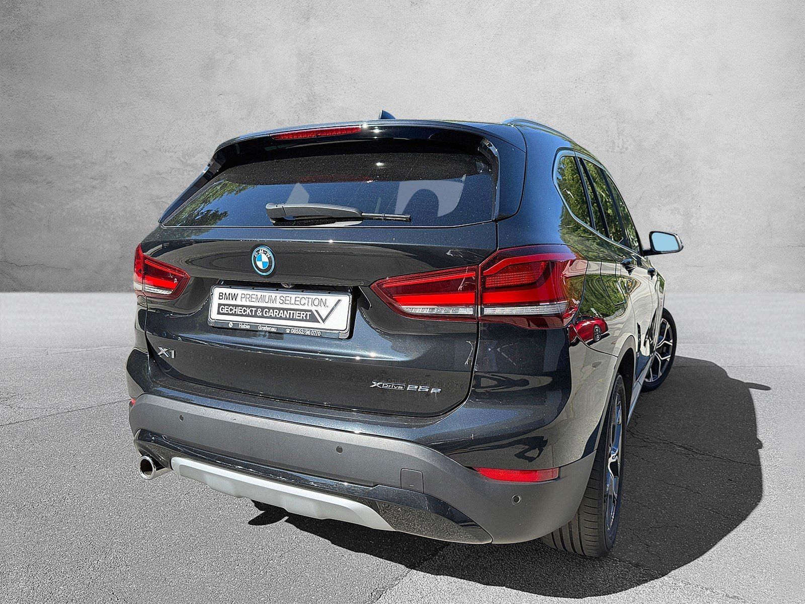 BMW X1 xDrive25e - Samsaru's Car Outlet